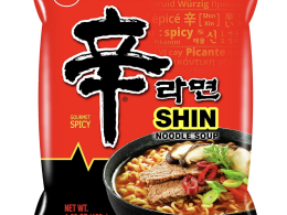 Nongshim Ramen Noodles, Gourmet Instant Ramen, Premium Microwavable Noodle Soup, Spicy Shin, 4.23 Ounce (Pack of 20)